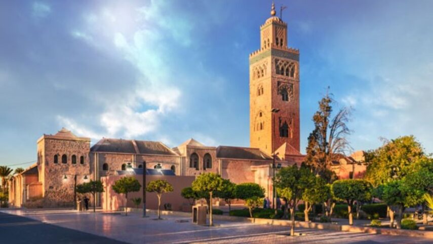 Casablanca to Marrakech Drive Timing, Toll Budget, Rest Stops & What Car Makes Sense